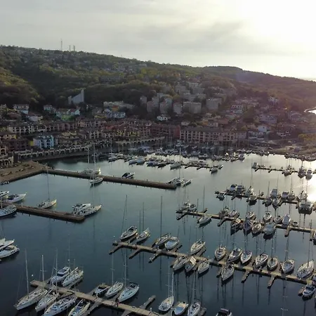 Giulia * Muggia